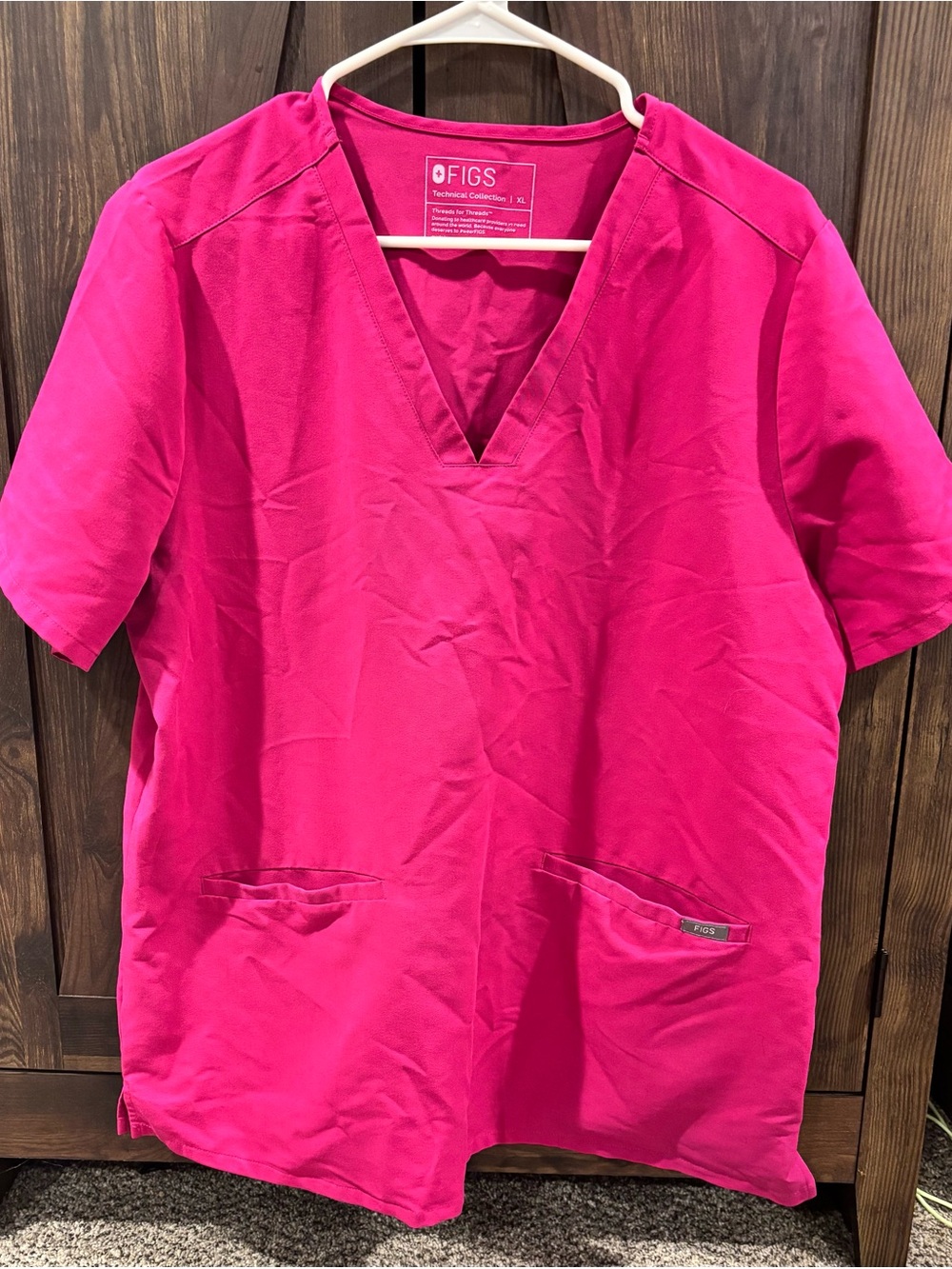 Figs women’s V-Neck Scrub Top in Bright Pink with matching bottoms